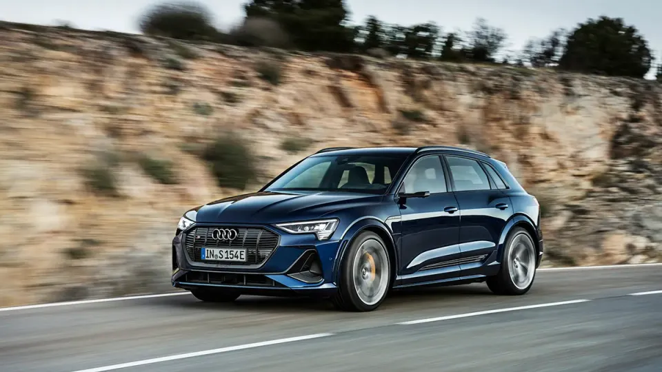 Audi e-tron Audi e-tron