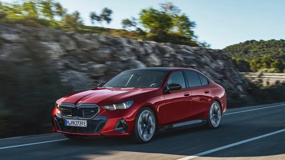BMW i5 - BMW Elektroauto