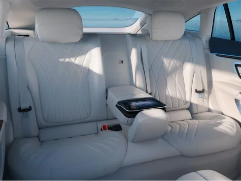Mercedes EQS: Reisen in der First-Class