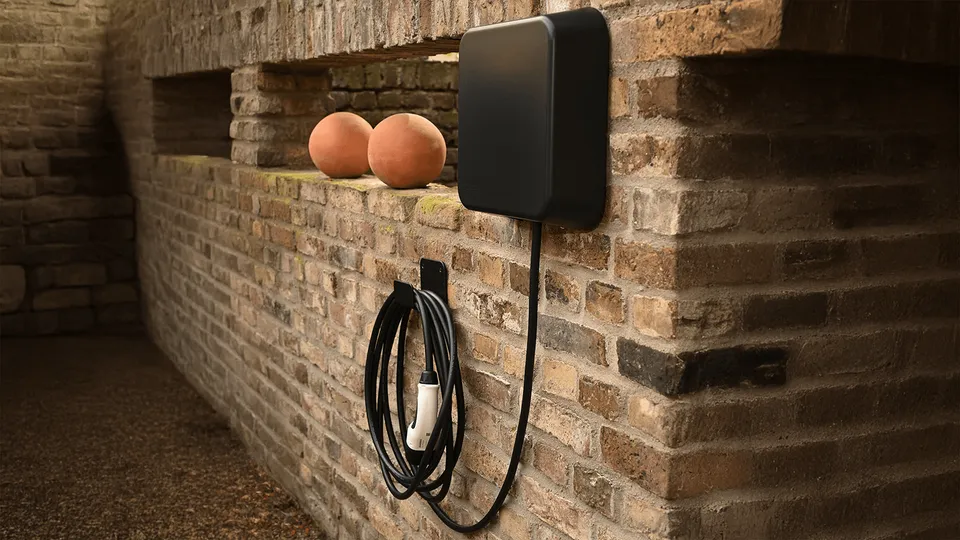 cFos Power Brain Wallbox an Tesla Wallbox Alternative an Wand cFos Power Brain Wallbox an Tesla Wallbox Alternative an Wand