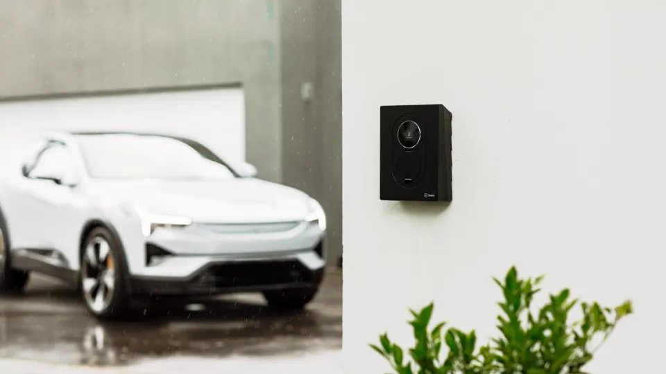Zaptec Go 2 Wallbox an Hauswand montiert – Alternative zur Porsche Wallbox Zaptec Go 2 Wallbox an Hauswand montiert – Alternative zur Porsche Wallbox