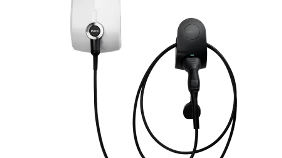 EVBox Elvi mit optionaler Kabelhalterung
