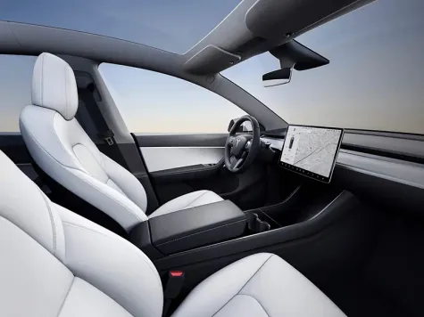 Tesla Model Y Interior in Farbe weiß Tesla Model Y Interior in Farbe weiß