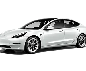 Tesla Model 3 Hinterradantrieb